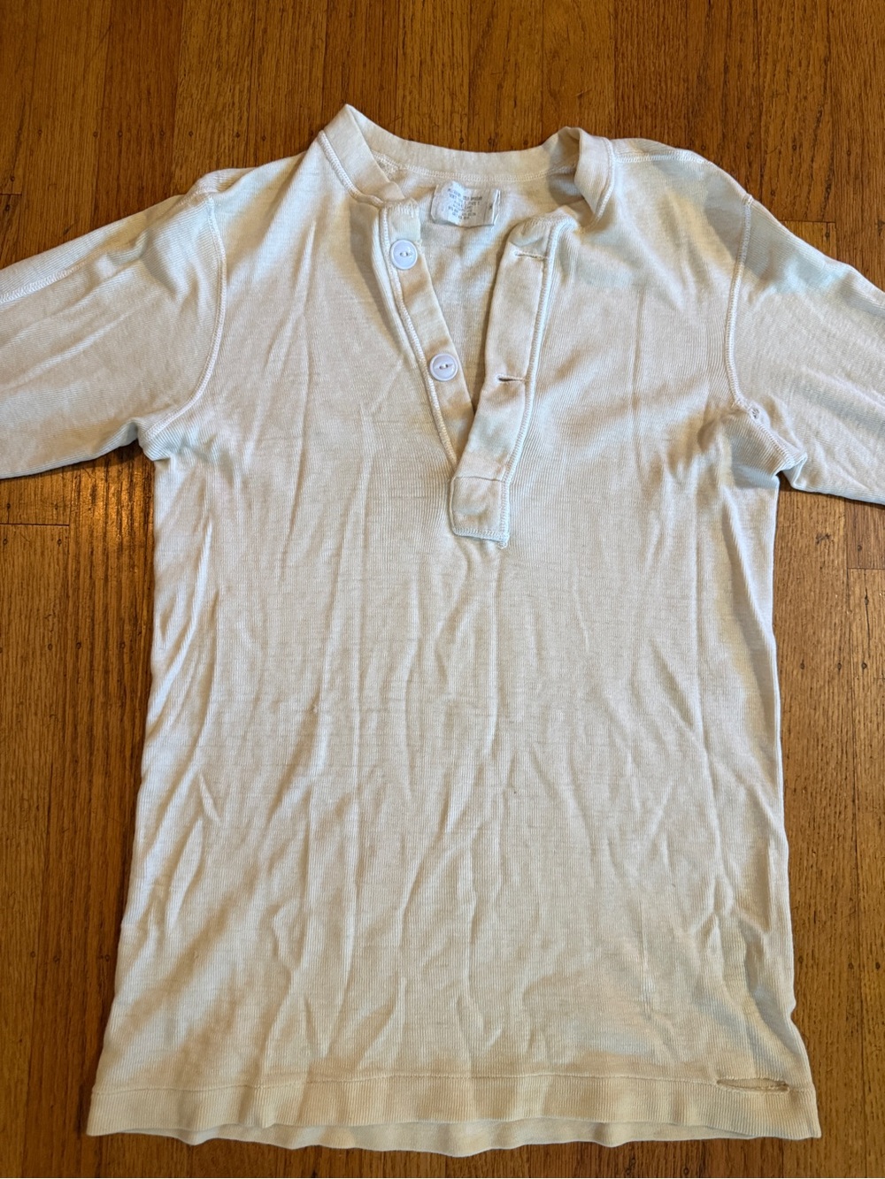 Men's White Short-Sleeve Henley Shirt
